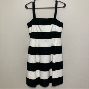 LOFT Black & White Striped Linen Blend Fit & Flare Dress Size 2